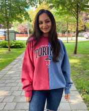 Load image into Gallery viewer, UofT Champion Twin Crewneck